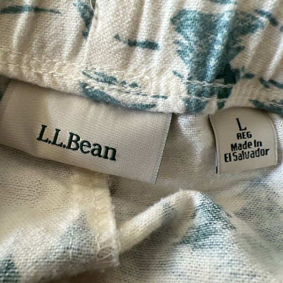 L.L. Bean Green & White Pine Tree Winter Scene Cozy Flannel Pajama Pants Large - Picture 7 of 9